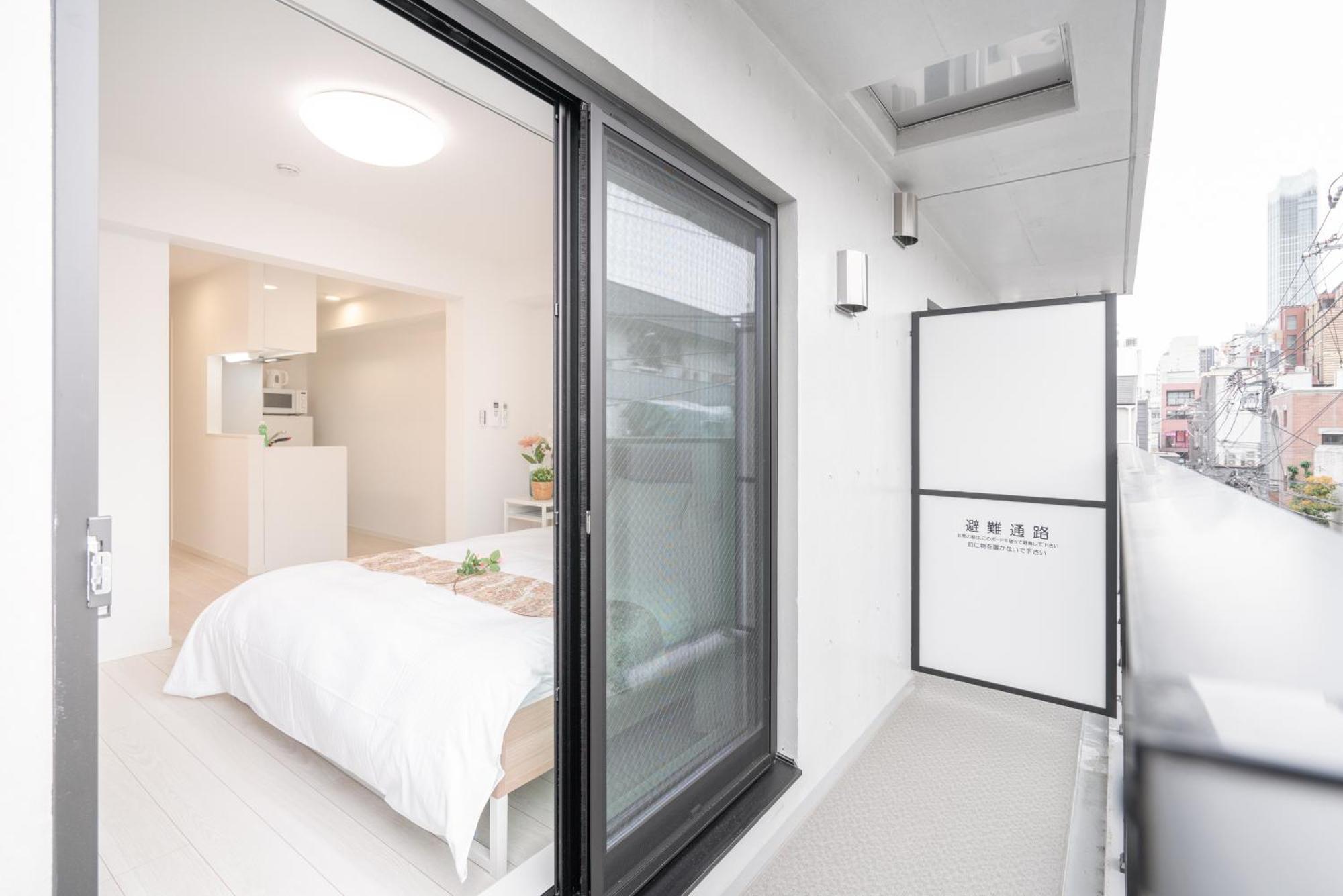 Real Okubo Apartment Hotel Tokyo prefektur Exteriör bild