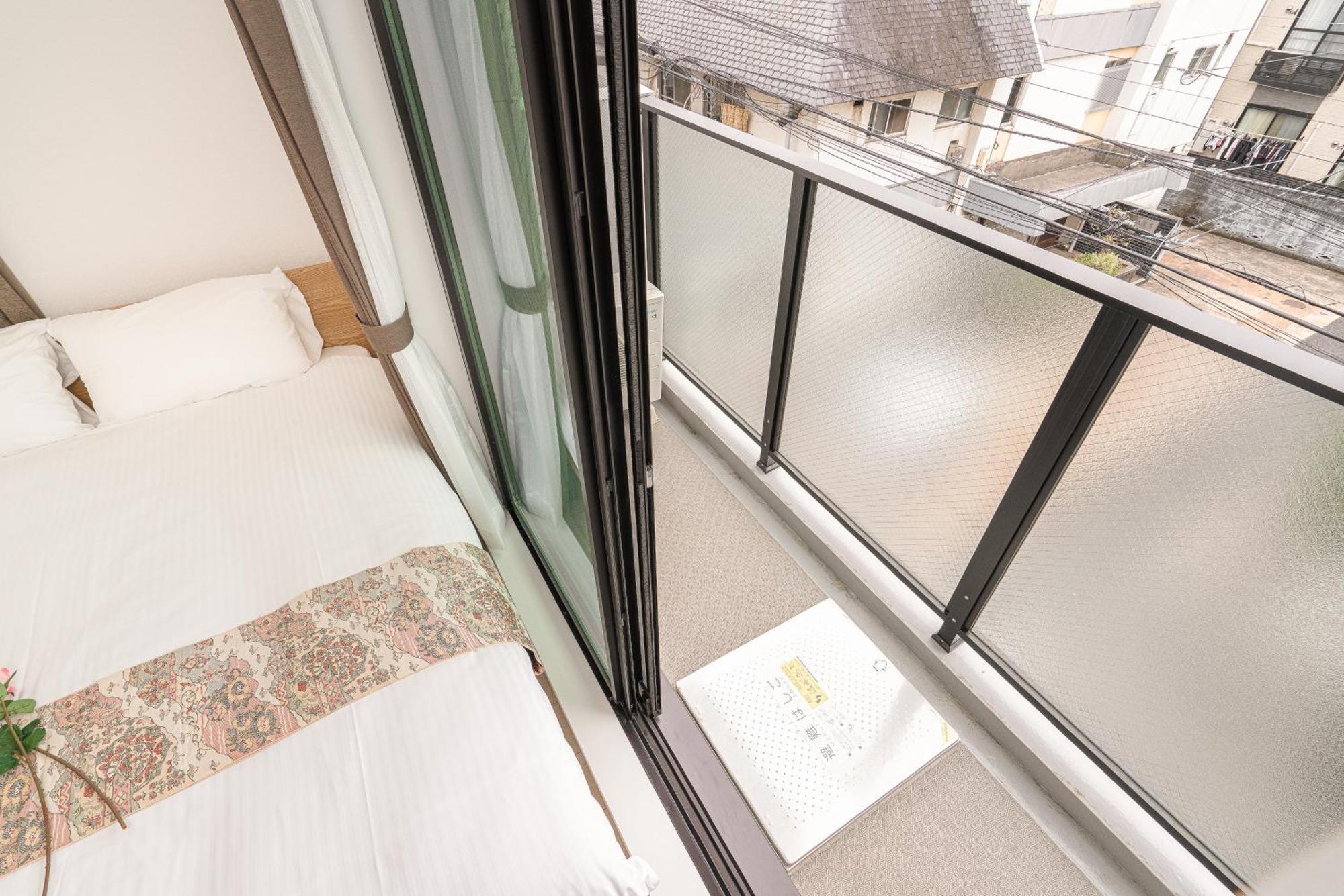 Real Okubo Apartment Hotel Tokyo prefektur Exteriör bild
