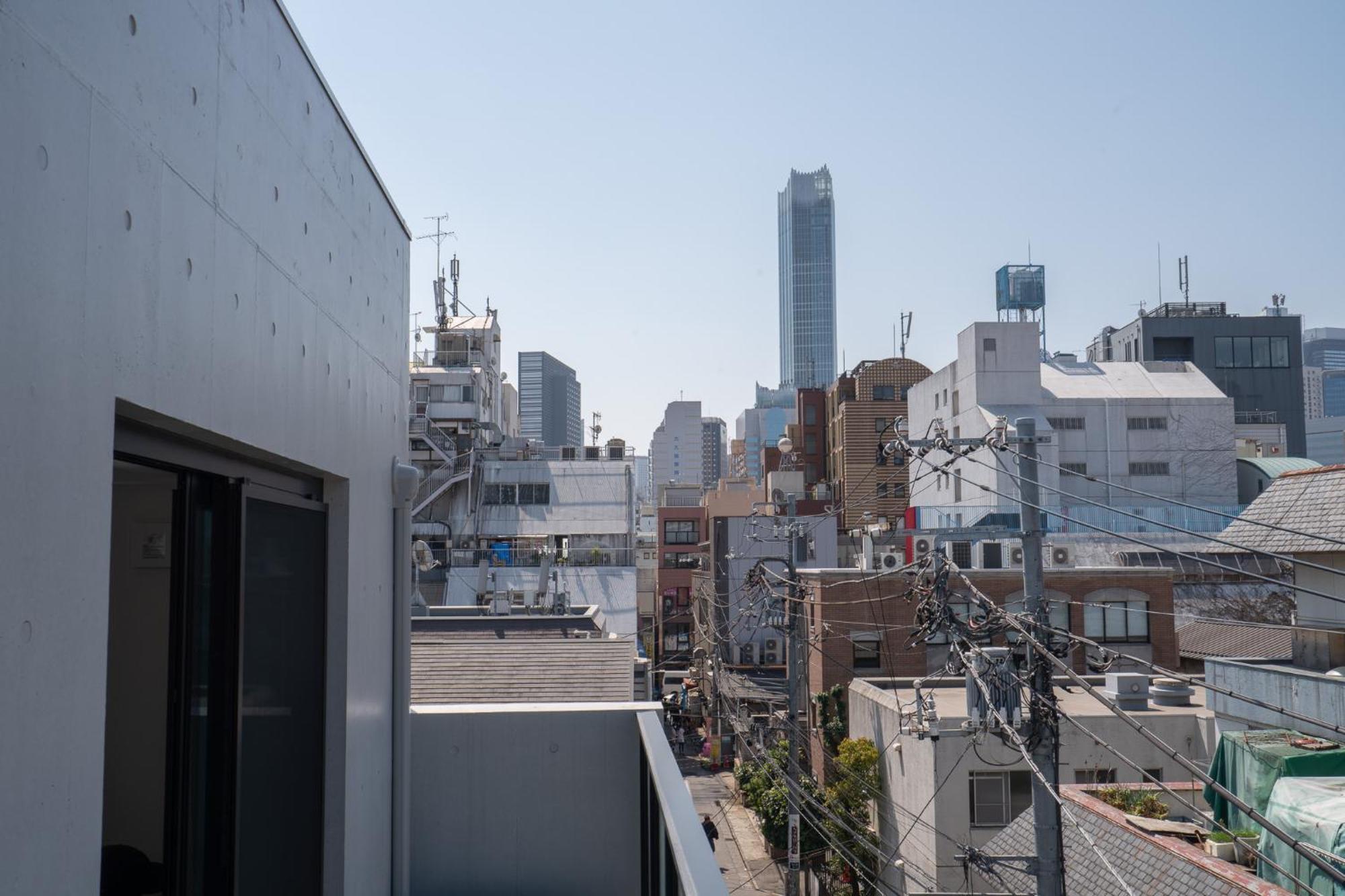 Real Okubo Apartment Hotel Tokyo prefektur Exteriör bild