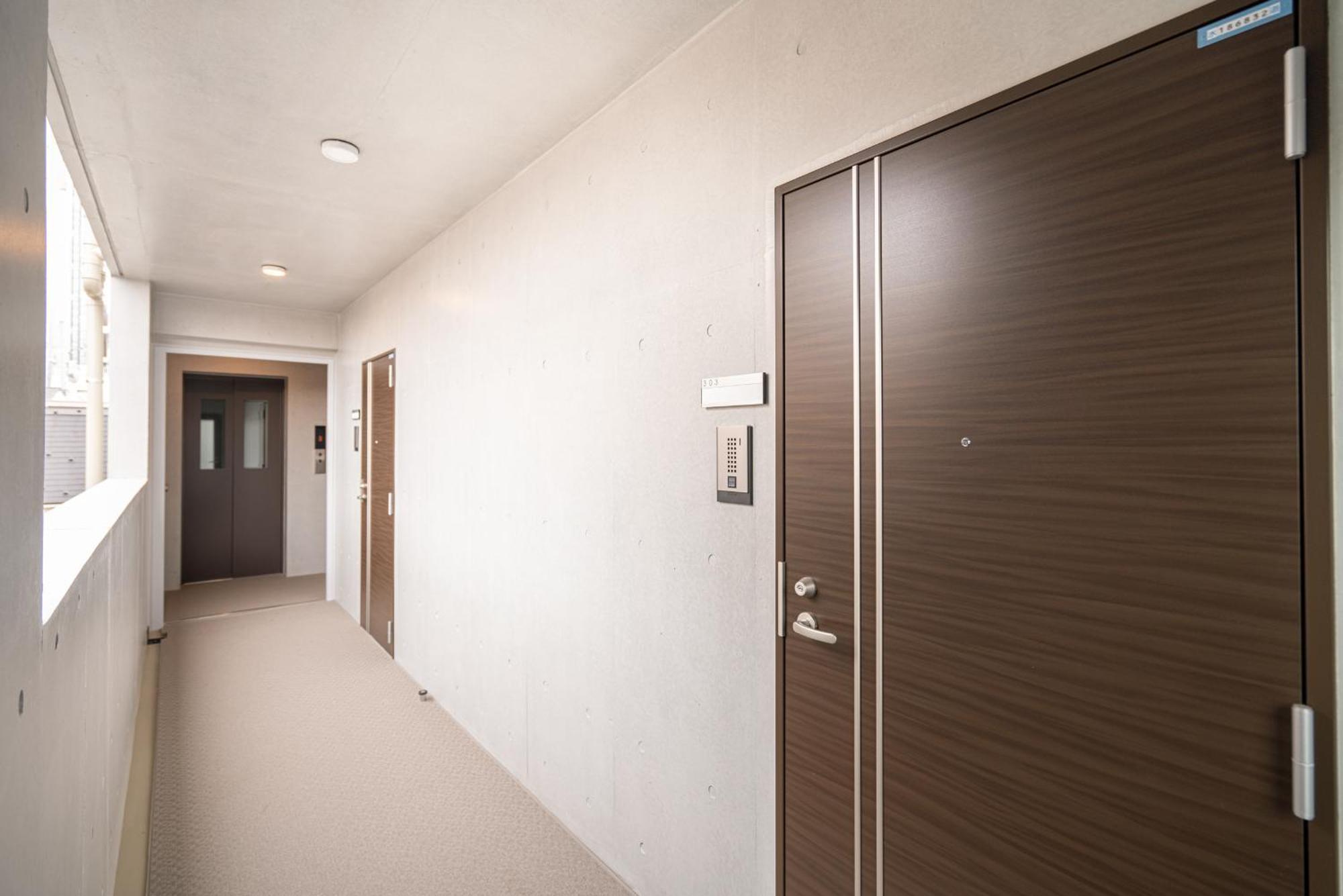 Real Okubo Apartment Hotel Tokyo prefektur Exteriör bild