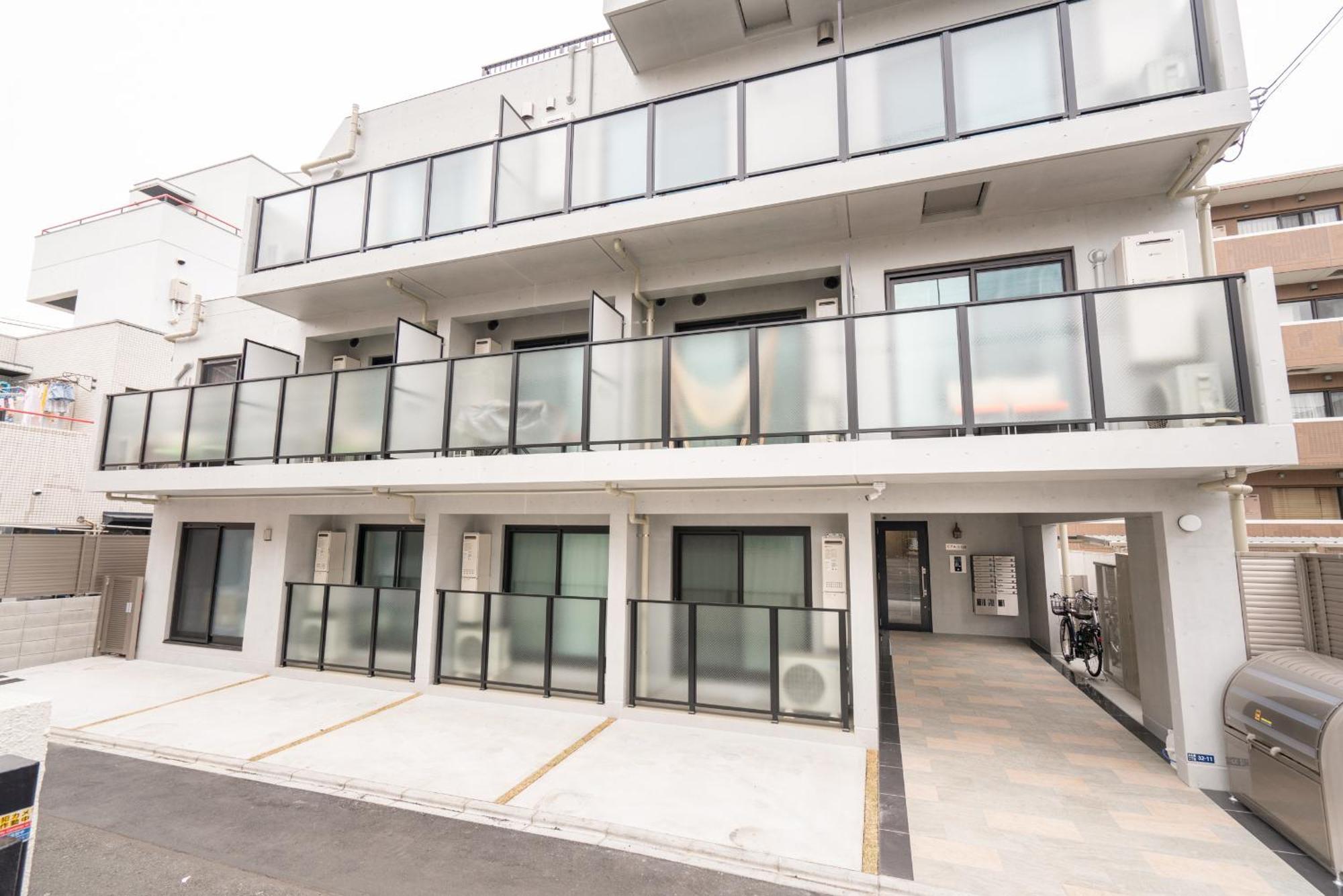 Real Okubo Apartment Hotel Tokyo prefektur Exteriör bild